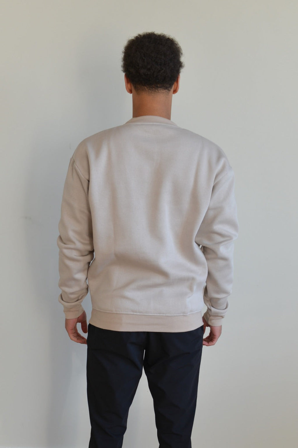 The Essential Crewneck Beige