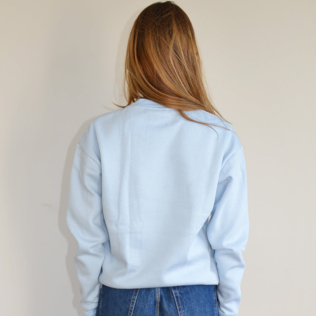 The Essential Crewneck Light Bue